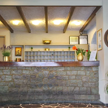 Vasia Boulevard (adults Only) 酒店 5*