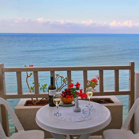 Vasia Boulevard (adults Only)