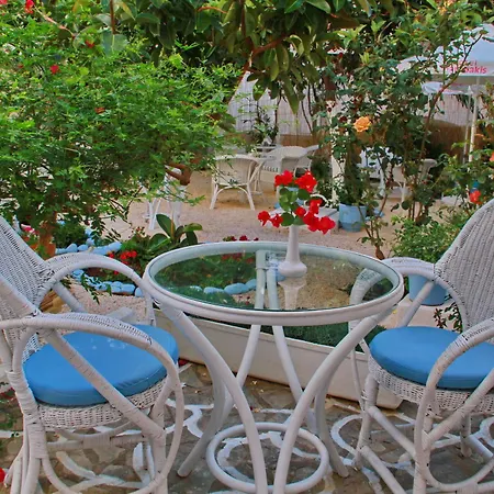 호텔 Vasia Boulevard (adults Only) 5*