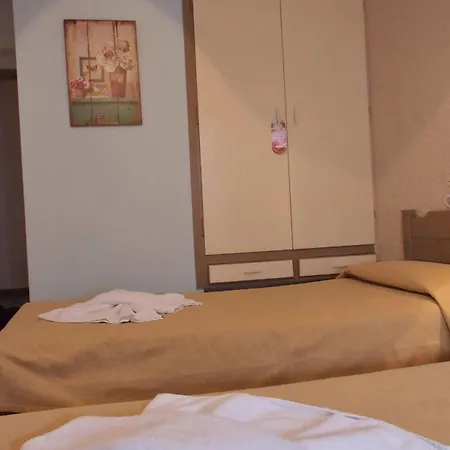 Vasia Boulevard (adults Only) מלון 5*