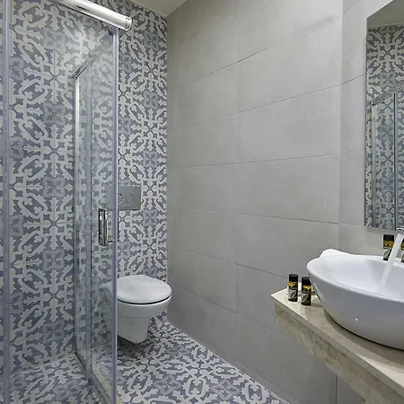 Vasia Boulevard (adults Only)